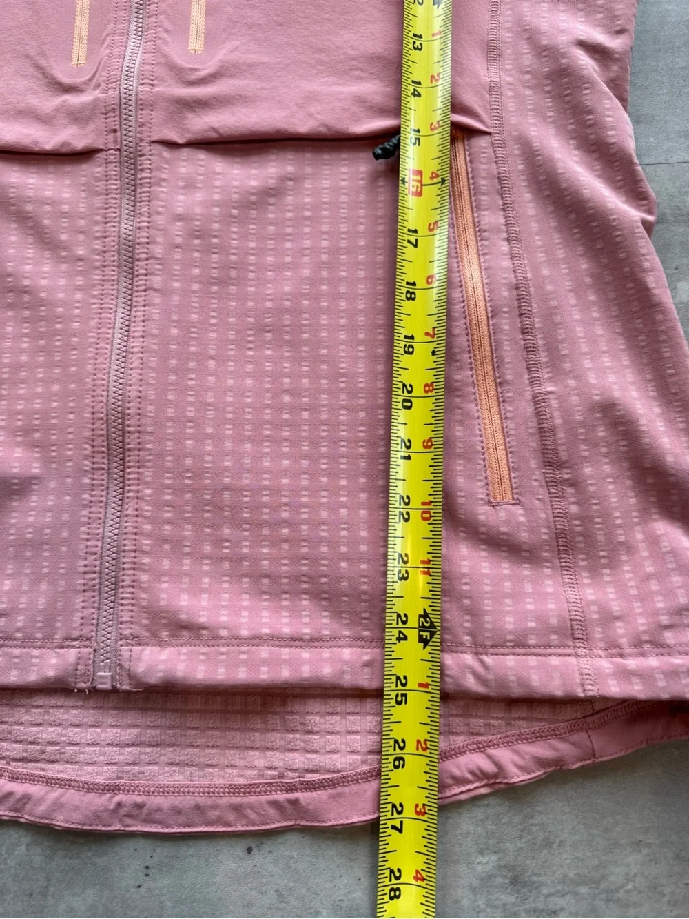 Cotopaxi Yermo Hooded Jacket, Size Medium, Rose - Picture 13 of 13